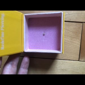 Pre-owned and Sanitized BVLA CZ 2mm Stud